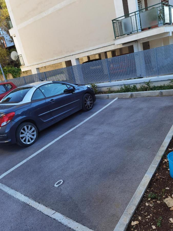 B&B Parco 2 Giugno Bari Eksteriør billede